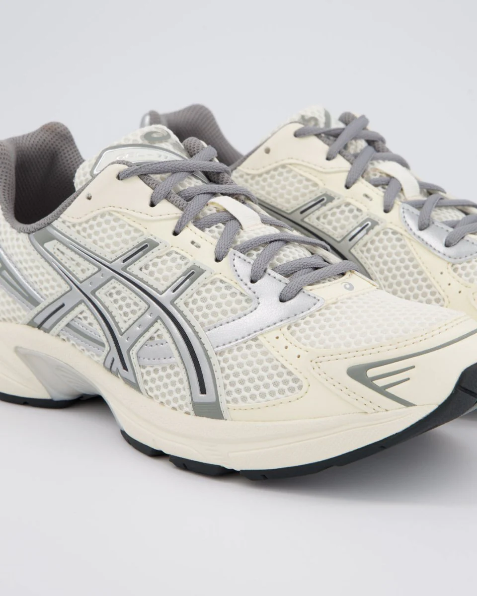 Asics Gel 1130 Beige y Plata Mujer - Image 2