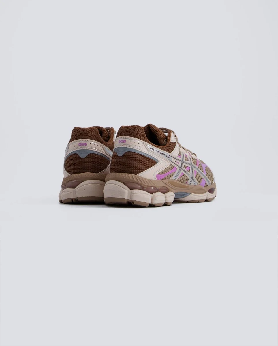 Asics Gel Cumulus 16 Marrón y Rosa Mujer - Image 4