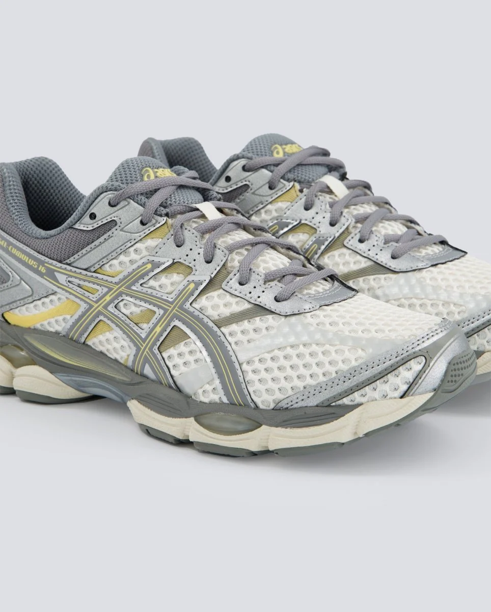 Asics Gel Cumulus 16 Gris Y Amarillo Hombre - Image 2