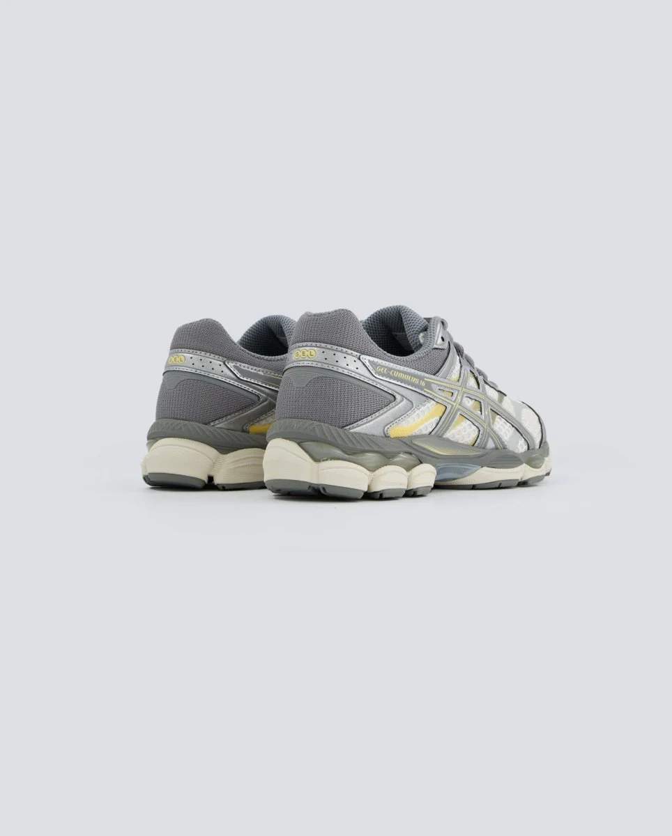 Asics Gel Cumulus 16 Gris Mujer - Image 4