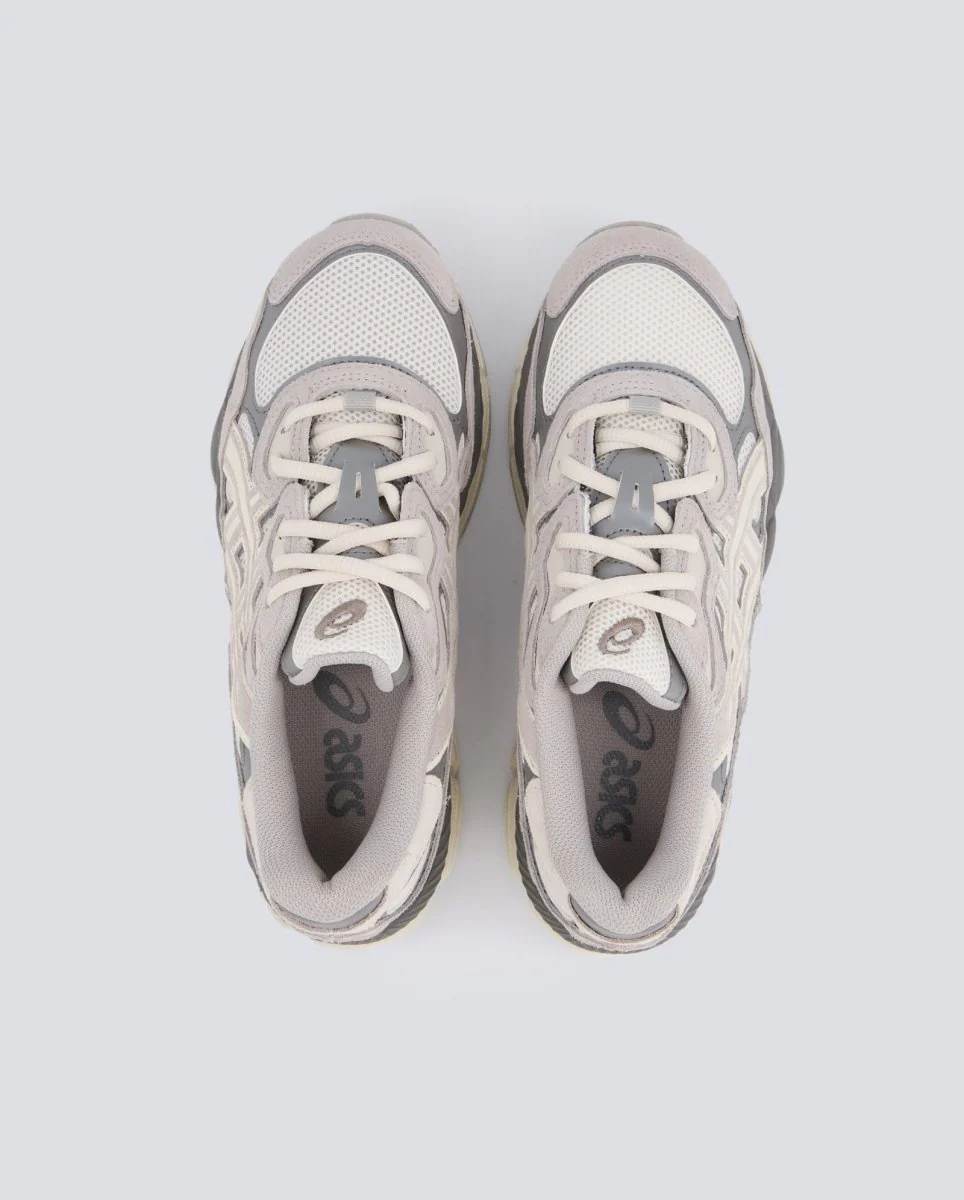 Asics Gel-Nyc Cream Oyster Gris Hombre - Image 3