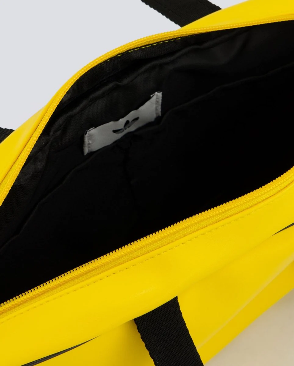Bolso Adidas Airliner Elongated Amarillo Mujer - Image 6