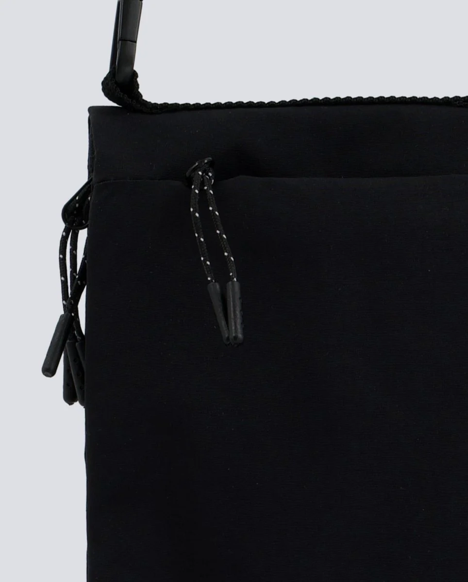 Bolso Obey Compact Traveler Negro Unisex - Image 3