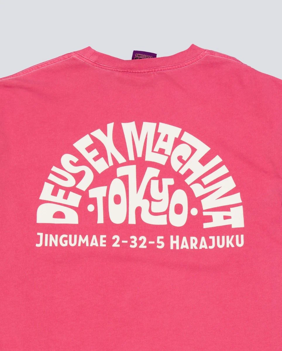 Camiseta Deus Ex Machina Tokyo Address Rosa Unisex - Image 6