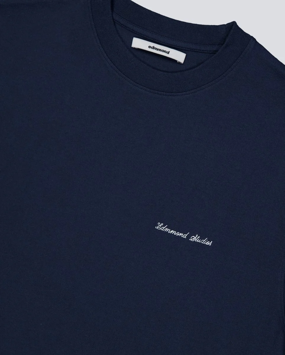Camiseta Edmmond Studios Banquet Hall Azul Unisex - Image 4