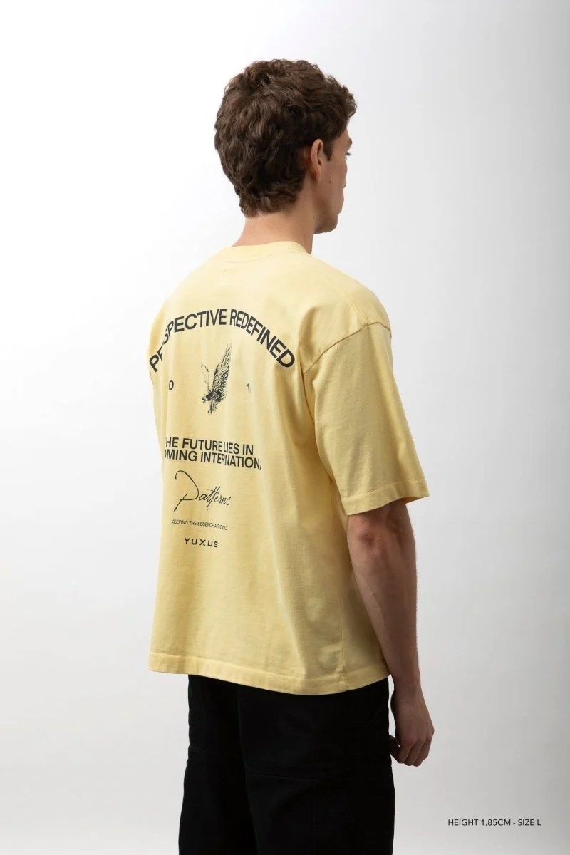 Camiseta Yuxus Flax Patterns Amarillo Unisex - Image 4