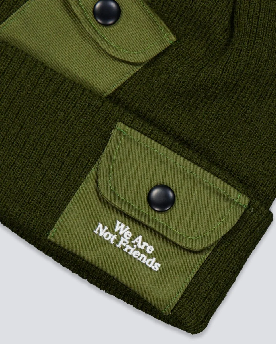 Gorro We Are Not Friends Survivor Verde Unisex - Image 3