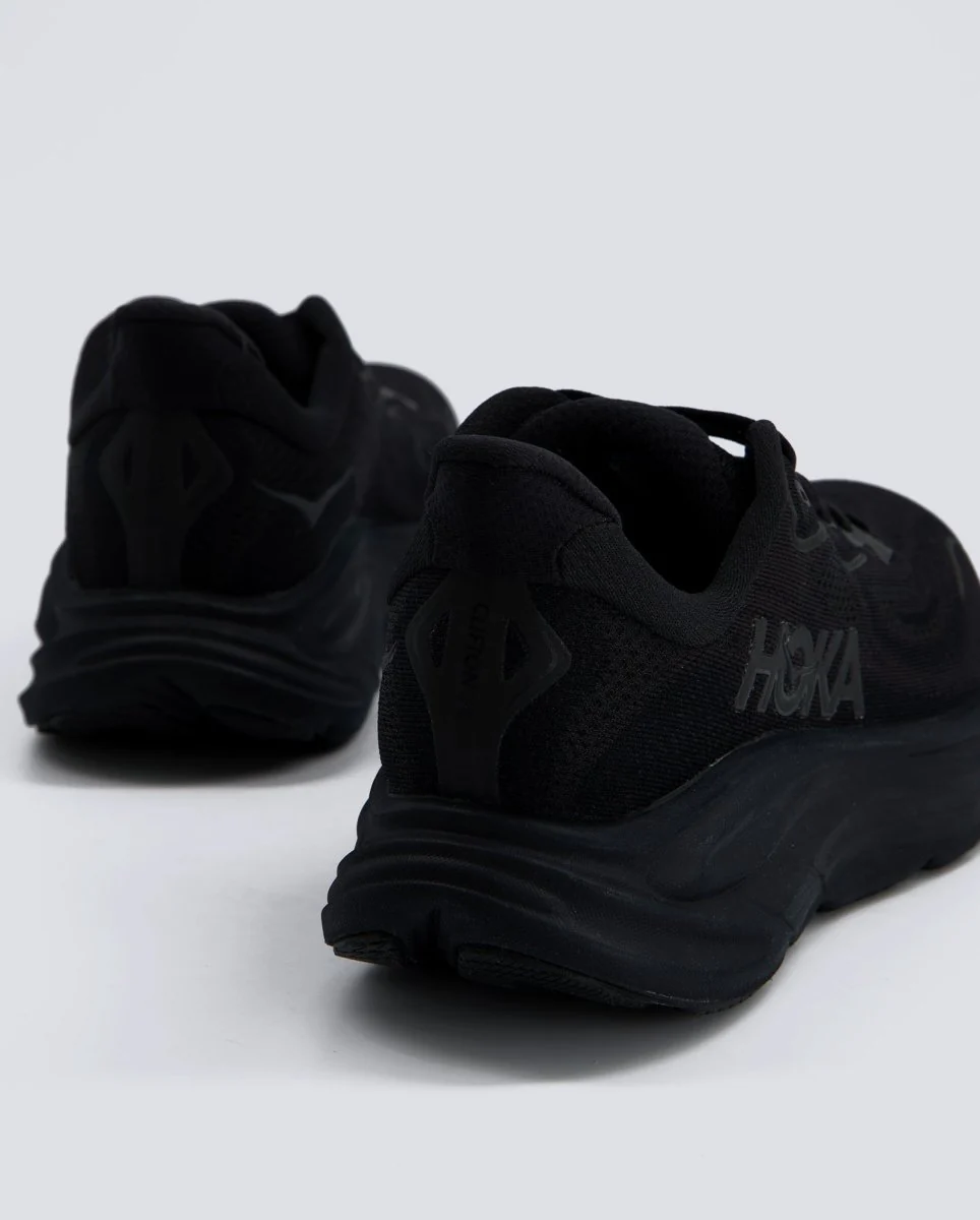 Hoka Clifton 10 Negro Mujer - Image 3