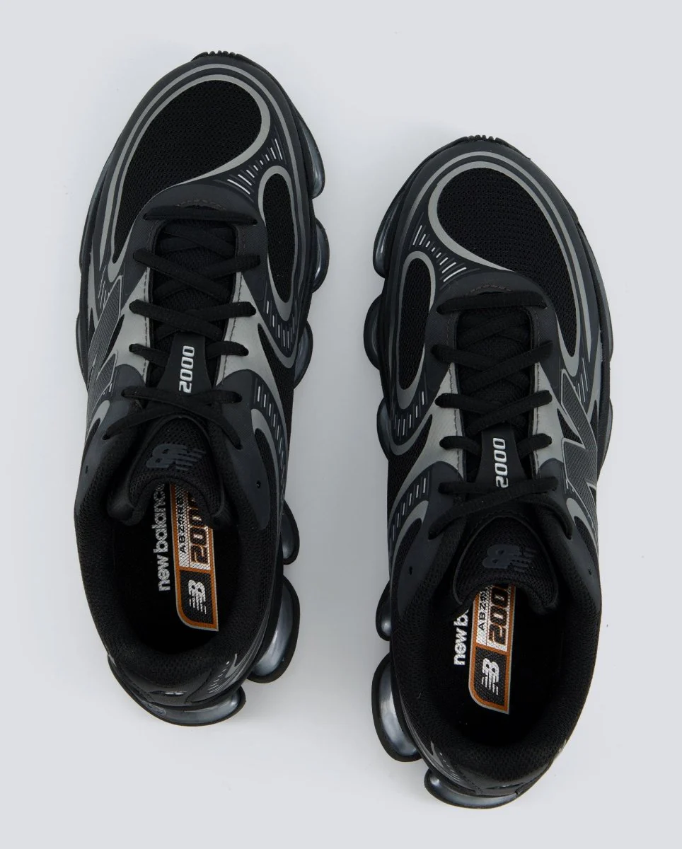 New Balance 2000 Negro Y Plateado Hombre - Image 4