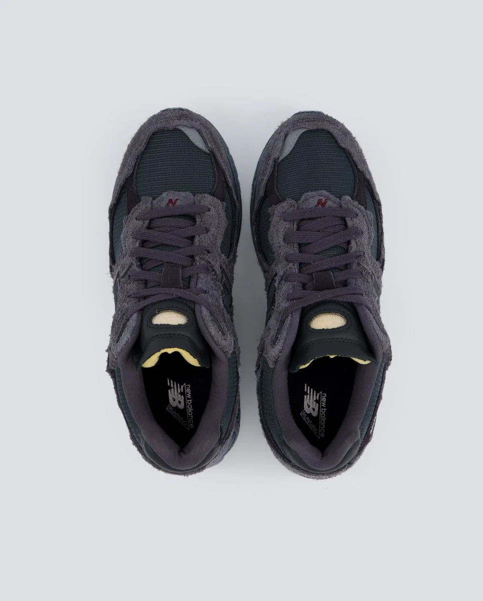 New Balance 2002R Protection Pack Negro Mujer - Image 3