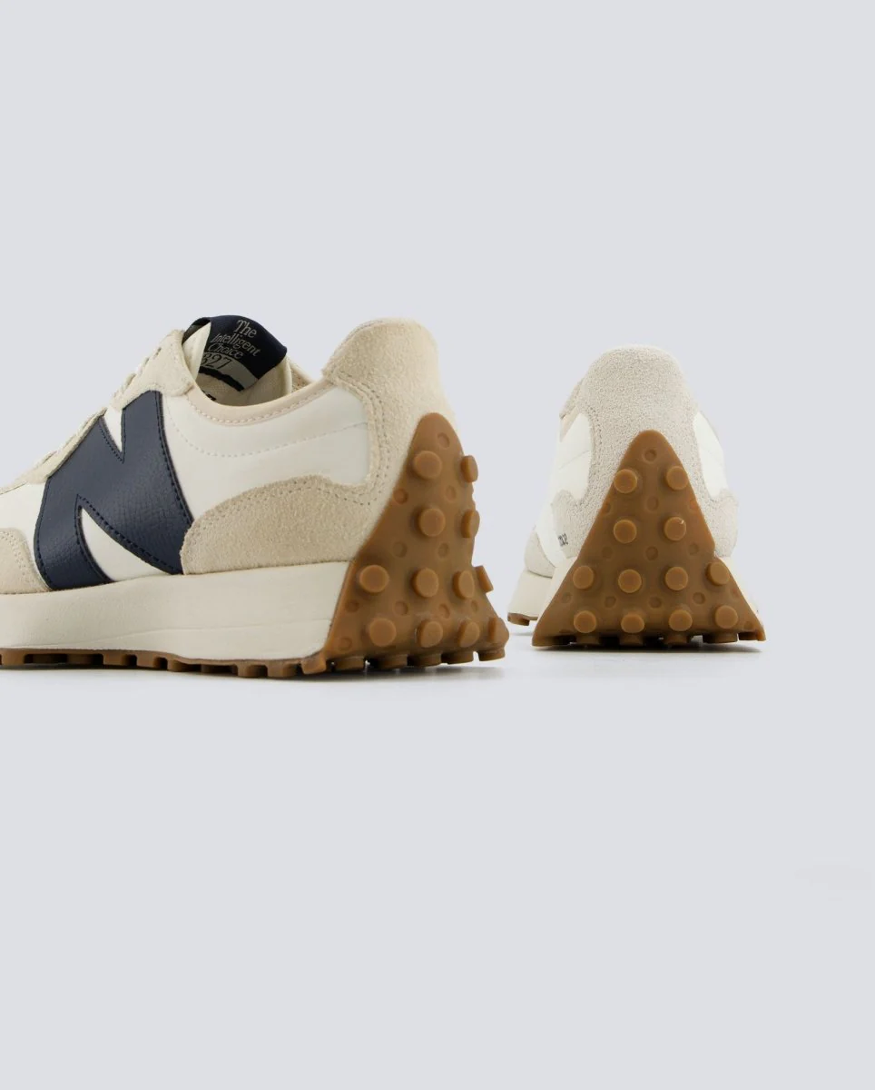 New Balance 327 Negro Mujer - Image 2