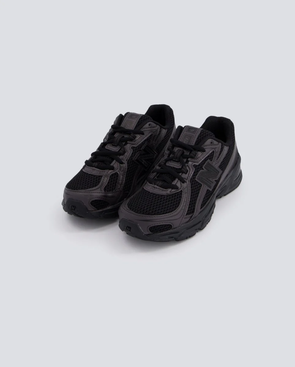 New Balance 740 Negro Mujer - Image 5