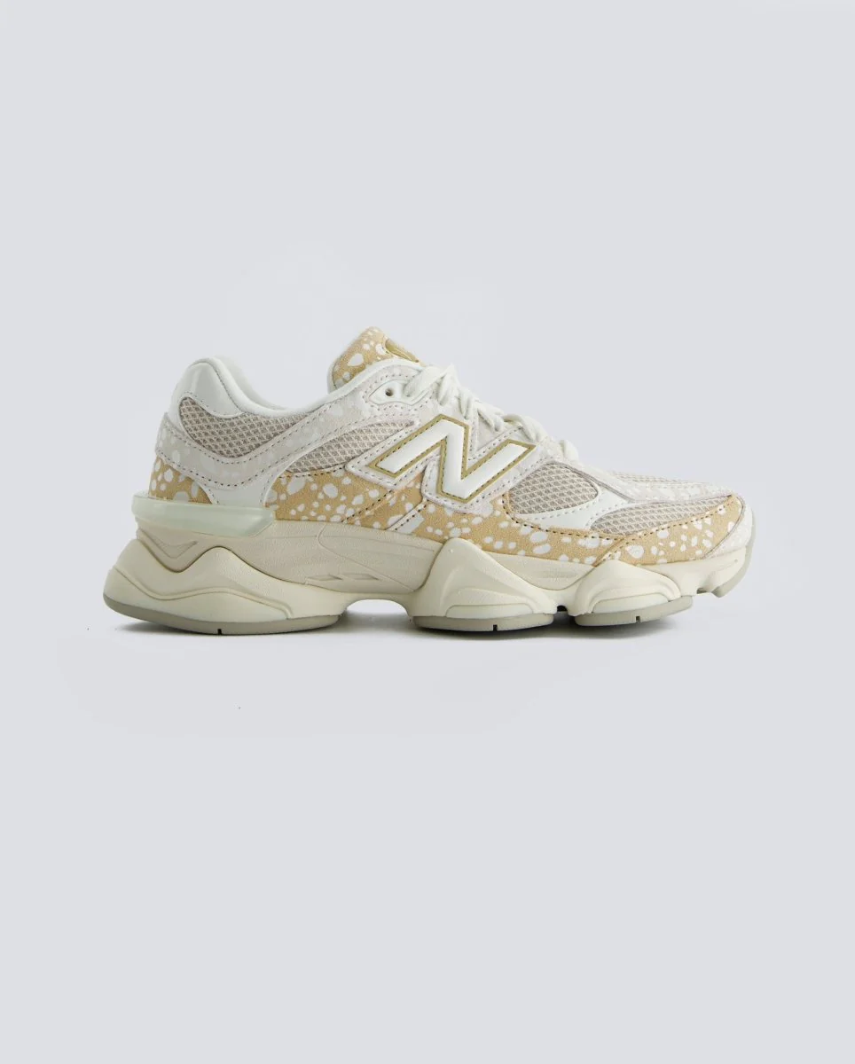 New Balance 9060 Beige Mujer
