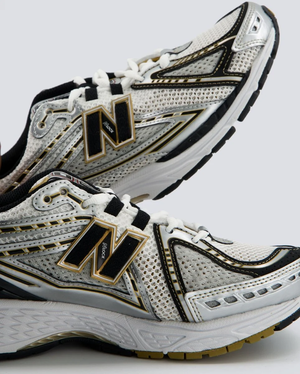 New Balance M1906Ra Lineas Doradas Hombre - Image 4