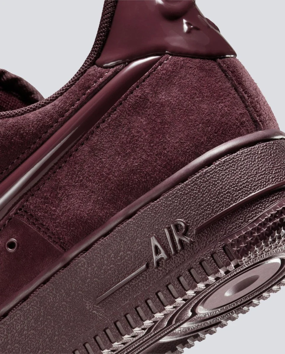 Nike Air Force 1 Low 07 Crush Burgundy Crush Mujer - Image 4