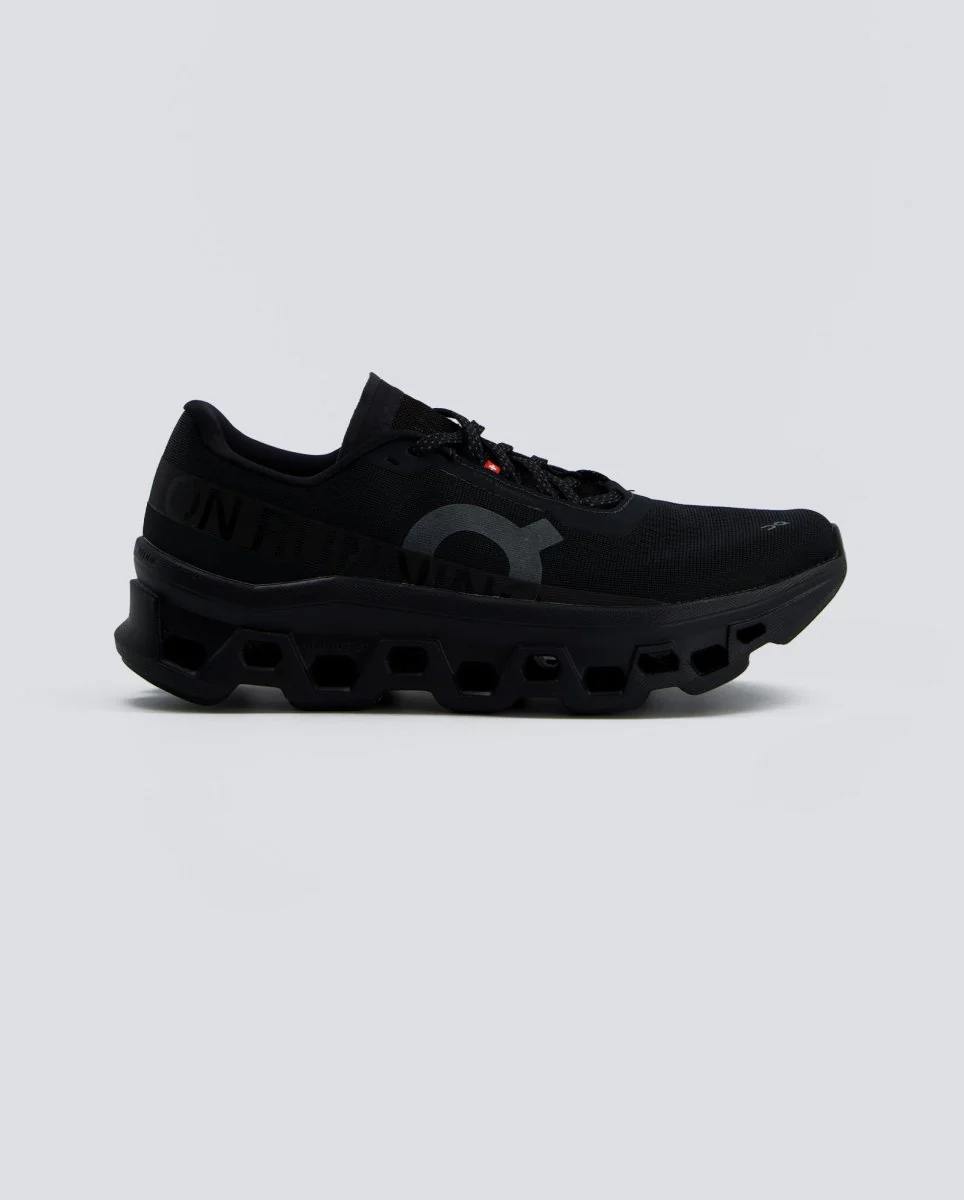On Cloudmonster Void Negro Hombre