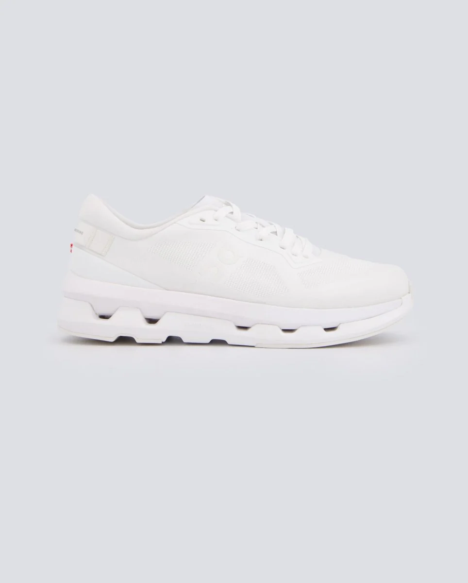 On Cloudzone Blanco Mujer