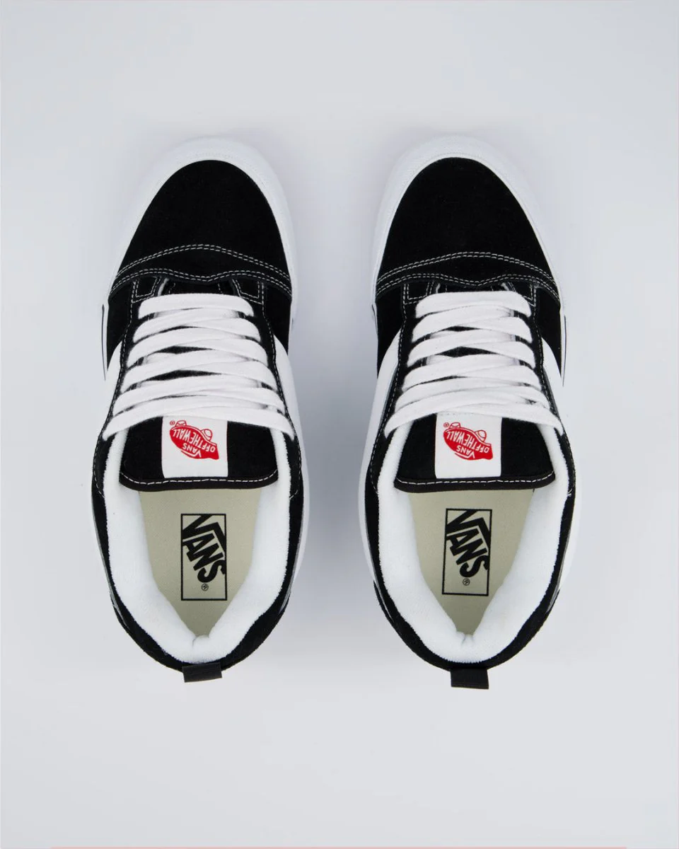 Vans Knu Skool Negro Mujer - Image 3